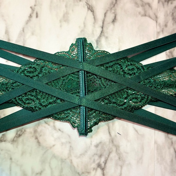 NWOT - large lace waist cincher w/ garter (Aisling Reine - Natasha in Emerald) - Picture 4 of 4